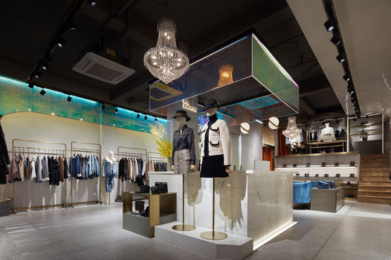 廣州展廳設(shè)計公司莆田左右高端女裝服裝店裝修設(shè)計