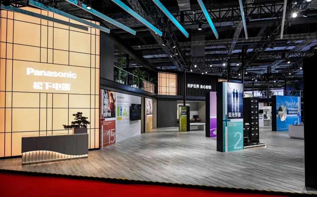 武漢展位設(shè)計(jì)搭建公司領(lǐng)你看最具有創(chuàng)意00家企業(yè)展臺的2023進(jìn)博會(huì)（松下展位）5