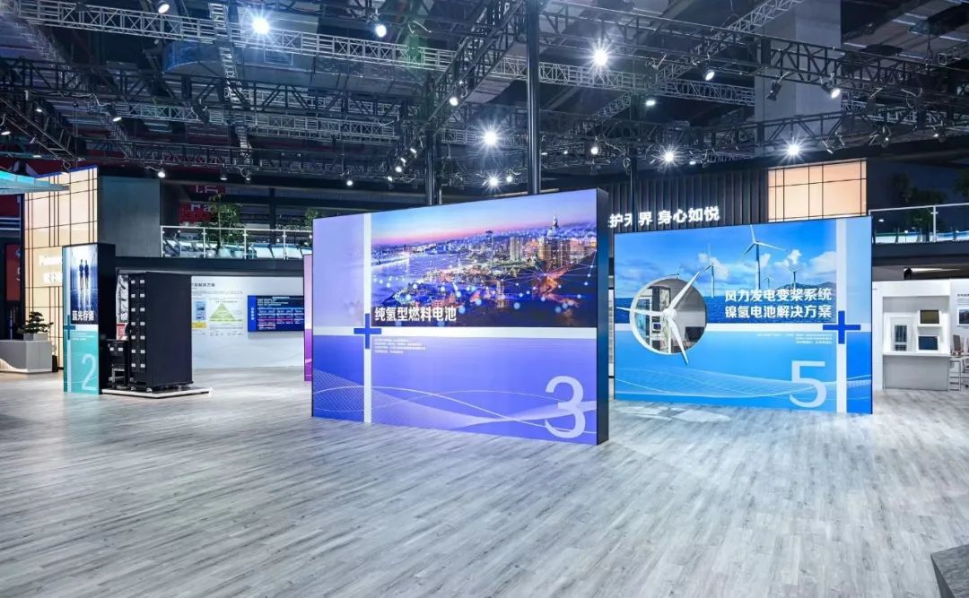 武漢展位設(shè)計(jì)搭建公司領(lǐng)你看最具有創(chuàng)意00家企業(yè)展臺的2023進(jìn)博會(huì)（松下展位）4